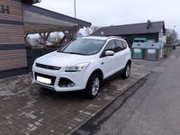Gebraucht Ford Kuga Titanium 150 PS (110 kW) 2016 Weiß SUV