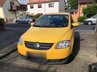 Gebraucht VW Fox 54 PS (39 kW) 2006 Gelb Kleinwagen