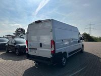 Gebraucht Toyota Proace 140 PS (102 kW) 2024 Icy white Van / Kleinbus