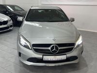 Gebraucht Mercedes A200 156 PS (114 kW) 2016 Silber Limousine