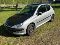 Gebraucht Peugeot 206 2003 Silber Kleinwagen