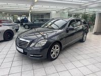 Gebraucht Mercedes E200 136 PS (100 kW) 2011 Grau Limousine