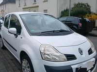 Second-hand Renault Modus 75 CP (55 kW) 2012 Alb Monovolum