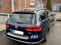 Gebraucht VW Passat Highline 177 PS (130 kW) 2012 Blau Kombi