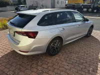 Gebraucht Skoda Octavia Clever 150 PS (110 kW) 2022 Silber Kombi