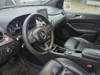 Gebraucht Mercedes B180 109 PS (80 kW) 2017 Van / Kleinbus