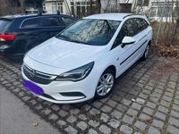 Gebraucht Opel Astra Edition 95 PS (69 kW) 2017 Weiß Kombi