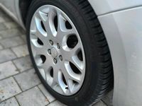 Gebraucht Ford Focus 116 PS (85 kW) 2009 Silber Kleinwagen