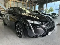 Gebraucht Peugeot 308 SW Allure 131 PS (96 kW) 2025 Schwarz perlanera (metallic) Kombi