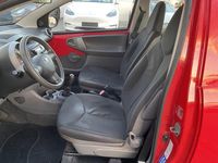 Gebraucht Toyota Aygo Basis 68 PS (50 kW) 2009 Rot Kleinwagen