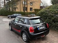 Gebraucht Mini Cooper 136 PS (100 kW) 2015 Schwarz Kleinwagen