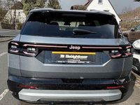 Neu Jeep Compass 145 PS (106 kW) 2026 Grau SUV