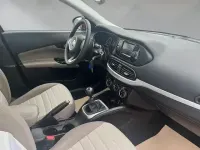 Gebraucht Fiat Tipo Lounge 120 PS (88 kW) 2017 Rot Limousine