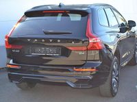 Gebraucht Volvo XC60 Plus 197 PS (144 kW) 2024 Schwarz metallic SUV