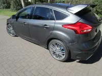 Usata Ford Focus RS 349 CV (256 kW) 2017 Grigio Berlina