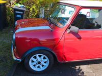 Usado Mini 1000 41 HP (30 kW) 1992 Vermelho Citadino