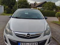 Gebraucht Opel Corsa Color Edition 87 PS (63 kW) 2013 Weiß Kleinwagen