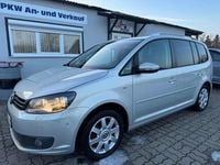 Gebraucht VW Touran Cup 140 PS (102 kW) 2015 Gold Van / Kleinbus