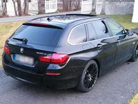 Gebraucht BMW 530 258 PS (189 kW) 2016 Schwarz Kombi