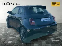 Gebraucht Fiat 500e 86 kW (118 PS) 2023 Cinemaschwarz Kleinwagen
