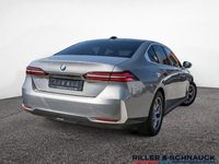 Gebraucht BMW 520 197 PS (144 kW) 2024 Grau Limousine