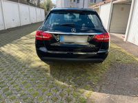 Gebraucht Mercedes C180 116 PS (85 kW) 2016 Schwarz Kombi