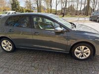 Gebraucht VW Golf VII Style 150 PS (110 kW) 2021 Grau Kleinwagen