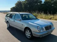 Gebraucht Mercedes E280 204 PS (150 kW) 1999 Grau Kombi