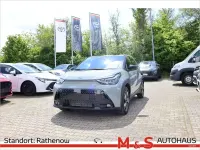 Neu Toyota Aygo X 116 PS (85 kW) 2026 Grün SUV