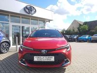 Neu Toyota Corolla 140 PS (102 kW) 2025 Karminarot Kombi