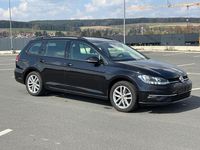 Gebraucht VW Golf VII Comfortline 116 PS (85 kW) 2018 Schwarz Kombi