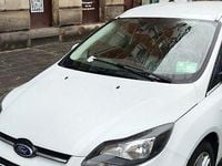 Gebraucht Ford Focus 140 PS (102 kW) 2014 Weiß Limousine