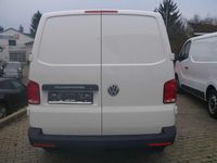 Gebraucht VW Transporter 110 PS (80 kW) 2023 Candyweiß Van
