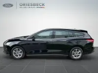 Gebraucht Ford Focus Titanium 125 PS (91 kW) 2023 Schwarz Kombi