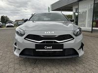Neu Kia Ceed 140 PS (102 kW) 2025 Grau Kleinwagen
