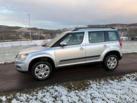 Gebraucht Skoda Yeti Active 110 PS (80 kW) 2016 Silber SUV