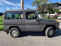 Gebraucht Mercedes 200 109 PS (80 kW) 1989 Grau SUV