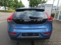 Gebraucht Volvo V40 You! 122 PS (89 kW) 2016 Blau Limousine