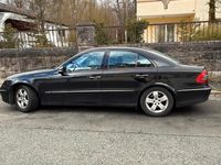 Gebraucht Mercedes E220 170 PS (125 kW) 2006 Schwarz Limousine