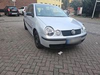 Gebraucht VW Polo 75 PS (55 kW) 2004 Silber Kleinwagen