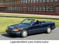 Gebraucht Mercedes E300 220 PS (161 kW) 1993 Blau Cabrio