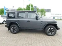 Neu BAW 212 166 PS (122 kW) 2026 Grau SUV