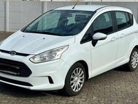 Używany Ford B-MAX SYNC Edition 101 KM (74 kW) 2014 Biały Minivan