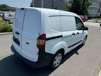 Second-hand Ford Transit 75 CP (55 kW) 2018 Alb Monovolum