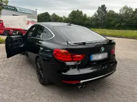 Gebraucht BMW 330 Sport Line 258 PS (189 kW) 2015 Schwarz Limousine