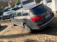 Gebraucht Opel Astra 110 PS (80 kW) 2015 Grau Kombi