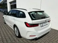 Gebraucht BMW 330 Sport Line 286 PS (210 kW) 2023 Weiss Kombi