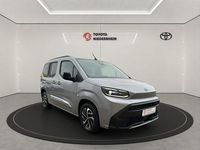 Gebraucht Toyota Proace Verso Basis 110 PS (80 kW) 2024 Silver metallic Kombi
