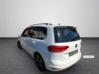 Gebraucht VW Touran Comfortline 150 PS (110 kW) 2022 Pure white Van / Kleinbus