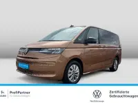 Używany VW Multivan Life 150 KM (110 kW) 2024 Pomarańczowy Minivan